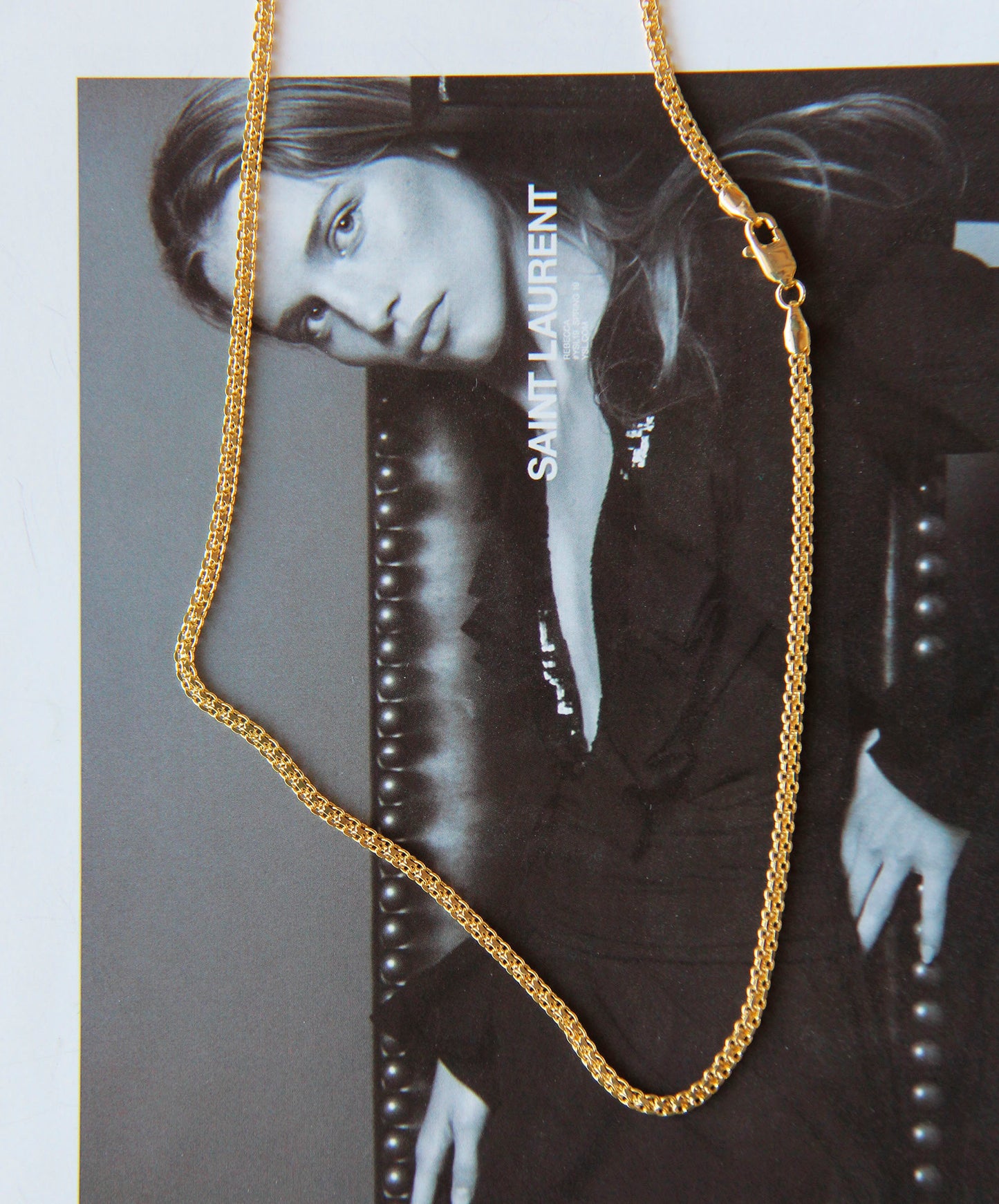 Collar Aroa Mediano