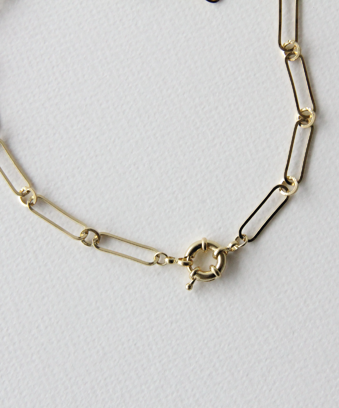 Collar Dara